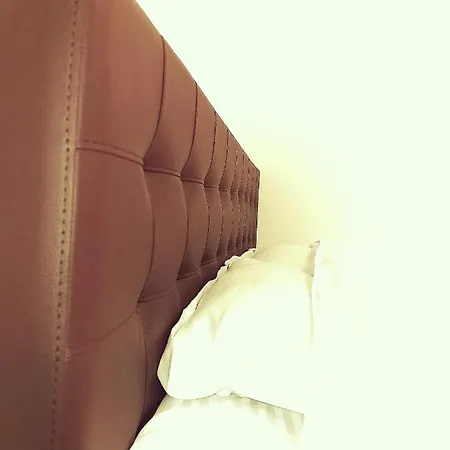 Coresi Studio M1 Apartment