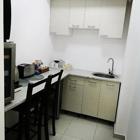 Coresi Studio M1 Apartment *